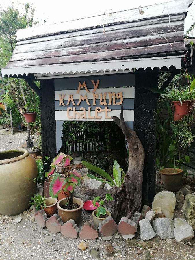 Mykampung Chalet Hotel Ipoh Buitenkant foto
